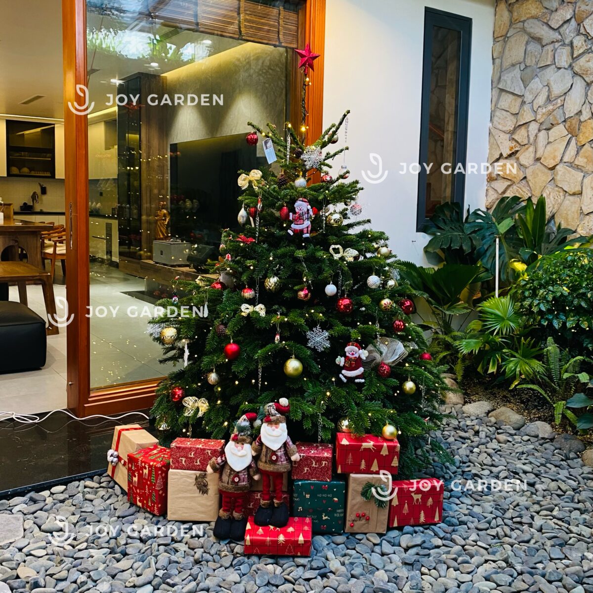 Trang trí thông đan mạch